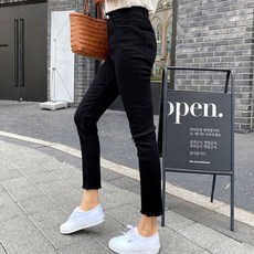 3241178e46f4edc0a2ce76cd19536efa0c9682b083e47fd047f80f7e5489.jpg