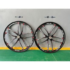 26 10 스포크 마그 휠 세트 회전 플라이휠용 F 및 R 100mm x 135mm 7/8/9s/26인치 마그네슘 블레이드/블랙/비치 크루즈용 디스크 브레이크 MTB의 자전거