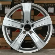 d627bdff1144a32e24d75922db59e9b650349209ee3dc277131563ddb959.jpg