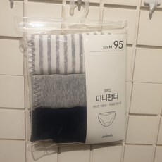 a69b9249820f69949bc97ac6a4d0e876016b5724f164d4e75eae987082f5.jpg
