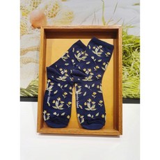 써스데이아일랜드양말