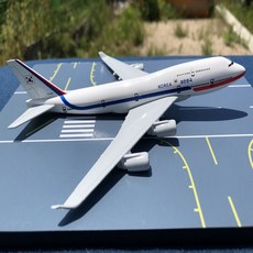 ff6b647ad12bbae94f037027d652c9694f9749e4e90f7d5e85a3008f2507.jpg