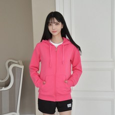 d931800c6c17a9d2de2d2a690a3a7aea63c66cf7fb7652968cdbebba6b47.jpg