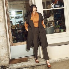 지스튜디오 23FW 뉴자카드 사브리나팬츠