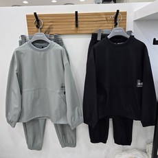 [레노마키즈] 화섬밑단스트링티셔츠 조거팬츠 상하복 셋트 활동성좋은 예쁘고 편안한 핏 깔끔한 고급미 베이직한 디자인으로 코디가 용이한 가벼운 데일리