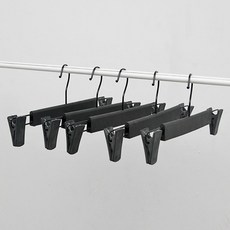 af627185eb1715e56e86ad9d021cde14edc70f36bf623501f583ee539eac.jpg