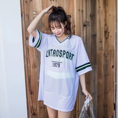 fdb883a41a18eda2ce202bcaae65574eb2ae883f83e824d878b1380c113e.jpg