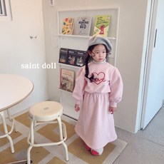 doll 러브 자수 맨투맨 주니어 데일리 겨울 세트 티