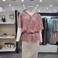 쉬즈미스블라우스