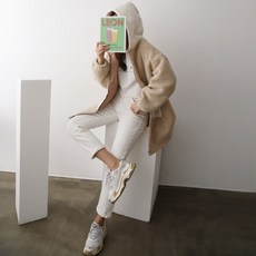 97975440676ac3aa7679b2530e4fd9049ec9b41e045e3ca3026277bcd60a.jpg