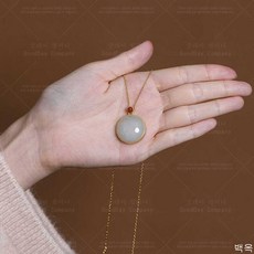 굿데이 컴퍼니 옥 펜던트 여성 목걸이 천연와다타마 백옥빵링 이쁜디자인 선물 특별한선물 mHTY04