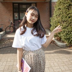 가르 영문 반팔 티
