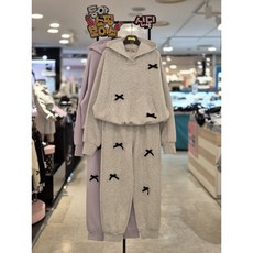 신디키즈 동아쇼핑점 여아"꾸안꾸@2024년~~가을신상@큐티한스타일 편한스타일"데일리하게 입기 좋은 리본 후디 조거 셋업 바지세트***초등 여아 아동 캐주얼 트레이닝복 상하복***