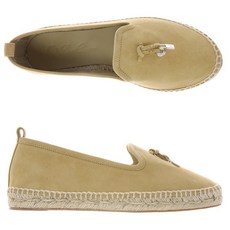 로로피아나스니커즈