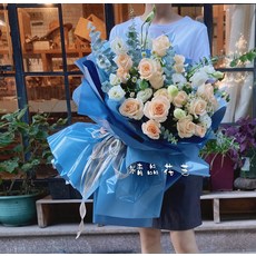 케이스 푸저우 조문화환꽃집 생화꽃 같은 도시 속달 로즈 수국조화꽃 빔 애인 38 여성의 날 여신 꽃선물, 새로운 모델 ：마음이 즐겁다