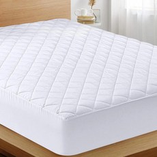 Utopia Bedding 퀼트 매트리스 패드(캘리포니아 킹) - 신축성 있는 매트리스 프로텍터 - 매트리스 커버는 최대 40.6cm(16인치) 깊이까지 늘어납니다. - 세탁기 세