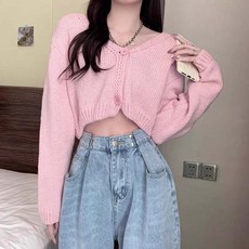 어반룩북 긴팔 니트 루즈핏 브이넥 크롭기장 숏 니트 코트