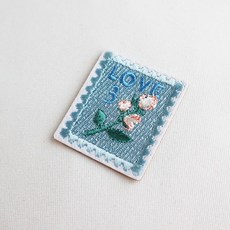 플라이쿱 LOVE 꽃 우표 열접착식 자수패치 와펜 세트 2개입