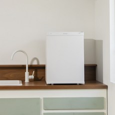 윈텍 신제품 윈세프 화장품냉장고 무소음 냉장고 40L 윈텍 WC-40B 블랙 WC-40W 화이트