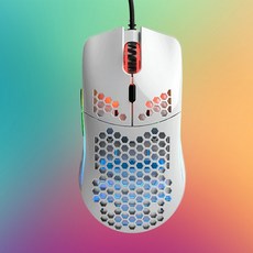 글로리어스모델o