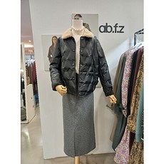 7c97ddb07e9c4af60128e77eecc45f767cd6ea766d514546fc4949faf3ad.jpg