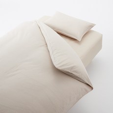 b14c4fcbd29c0ef1d824d4c63d25d680b0fd3c169c8f902632989bbedaa4.jpg