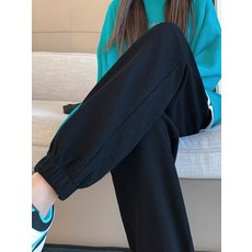 00fa917a69f416d841aeba3cf1fe632b499041d4c5e8d5676341077f4937.jpg