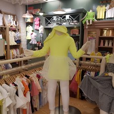 밀리밤래쉬가드