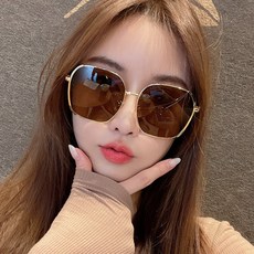 소울린느 가벼운 데일리 왕큰 오버프레임 빅사이즈 선글라스(5colors)