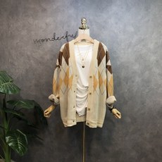 350c85d9510131c63acc1de46ae18dc036cd9416f318d6b229b8ef0e6d29.jpg
