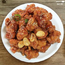 B의식탁 식물성 단백질 콩고기 대체육 요리 치킨 강정, 300g, 1개