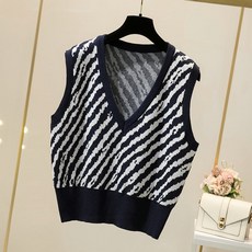 e9fad0a08292a8337722b466161f95b2478fec6c196dd0eefc3e8dcc7d8d.jpg