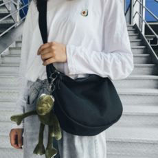 레드썬 남성 여성 반달 크로스백 가벼운 가방