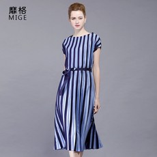 711a4c738d0ca440a5f5395101f9cbbd0d33ede462a91edf97c240eca66c.jpg