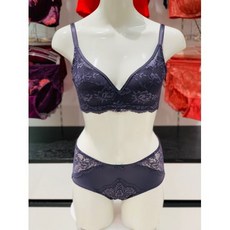 트라이엄프 30 풀컵 노와이어브라셋트 TC11S1706