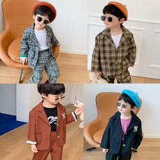 453b994de842f30baef00b3dba2b93a22168449ee67ec8ea7b658ef6e959.jpg