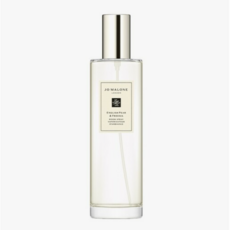 [백화점 정품] 조말론 룸 스프레이 100ML 잉글리쉬 페어 피오니 앤 블러쉬 머르 앤 통카 라임 바질 앤 만다린 JO MALONE 국내배송 빠른배송 선물포장 쇼핑백동봉 국문라벨, 잉글리쉬 앤 프리지아, 1개