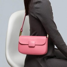 프라다손뜨개가방