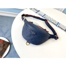 LV. M44812 BUMBAG Monogram 힙색