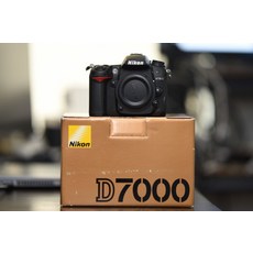 니콘 D7000 16.2MP 디지털 SLR 카메라 블랙 바디 전용 키트 - 니콘d7000