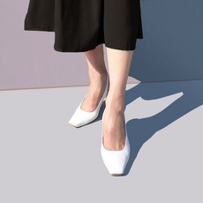 감각적인 디자인 소가죽 스퀘어토 슬링백