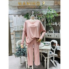 b717e7cb4b489dac9400c6573f4140d8bdfa150decff5123b57453dd0f1b.jpg