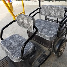 bddbc525f6fe1652cb729f16c8a913e0a485af499725e08fde4edaab20f0.jpg