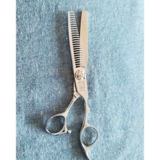 가위쟁이미스터조