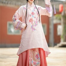 c82dd1d0b06ae1ef3120ecc6ac7c738d17e02a6213f8f79e377bbf32fcc7.jpg