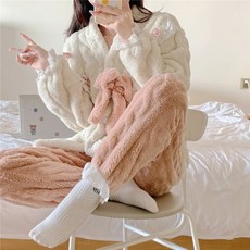 7061557a193e8f4d121ea61170312e30c3cbb94945429839070fc790766d.jpeg