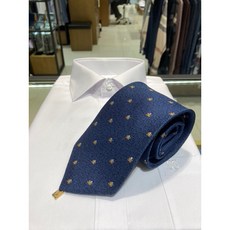 닥스큐빅넥타이