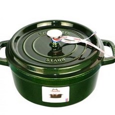 스타우브꼬꼬떼