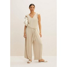 베베드피노린넨점프수트