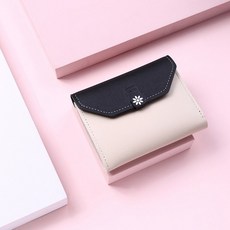코치데이지지갑